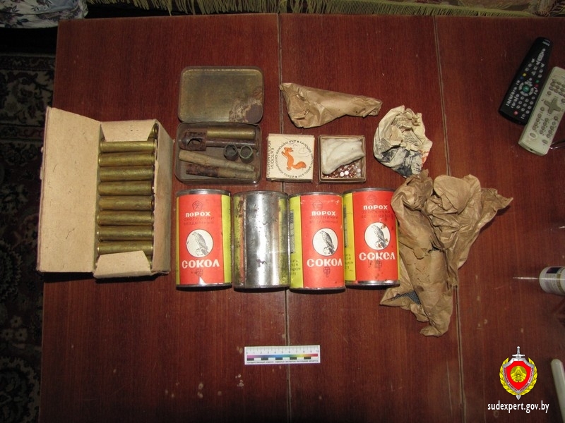 Эксперты проведут исследование оружия и боеприпасов, которые хранил житель Бобруйска