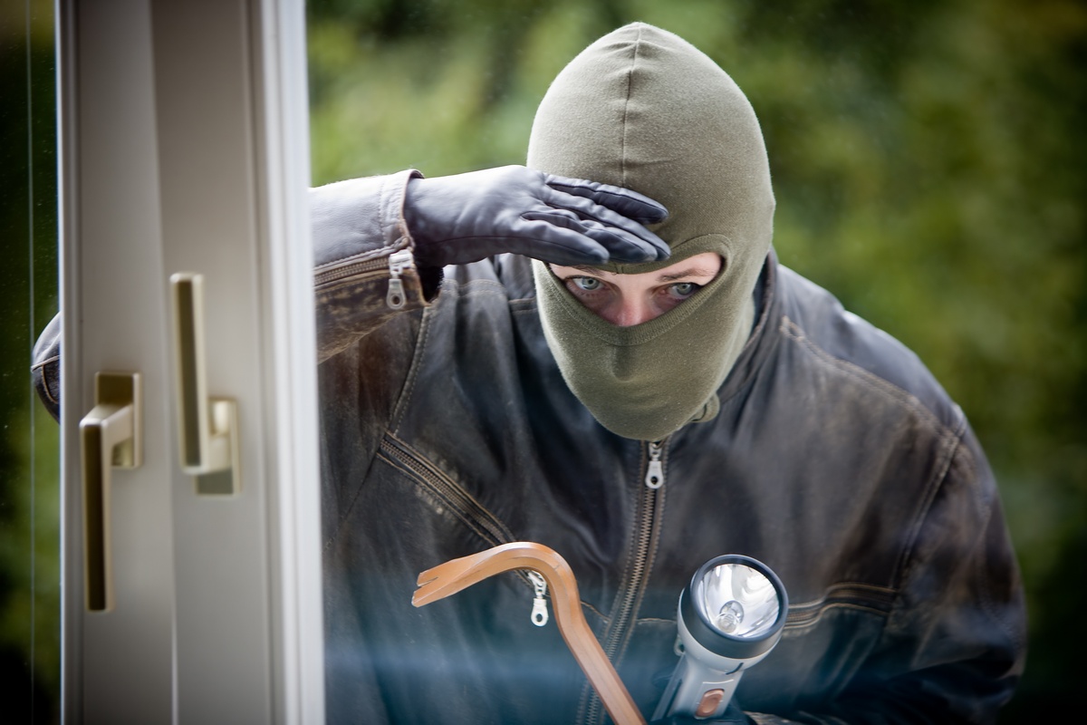 Как избежать кражи из жилищ граждан